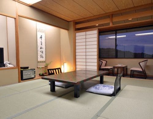 *景色の見える山側の部屋