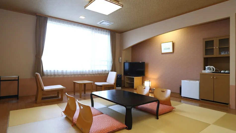 Blue Cave Onsen Pipa no Yu Yuurin-kan