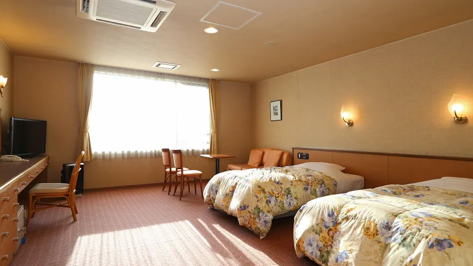 Blue Cave Onsen Pipa no Yu Yuurin-kan