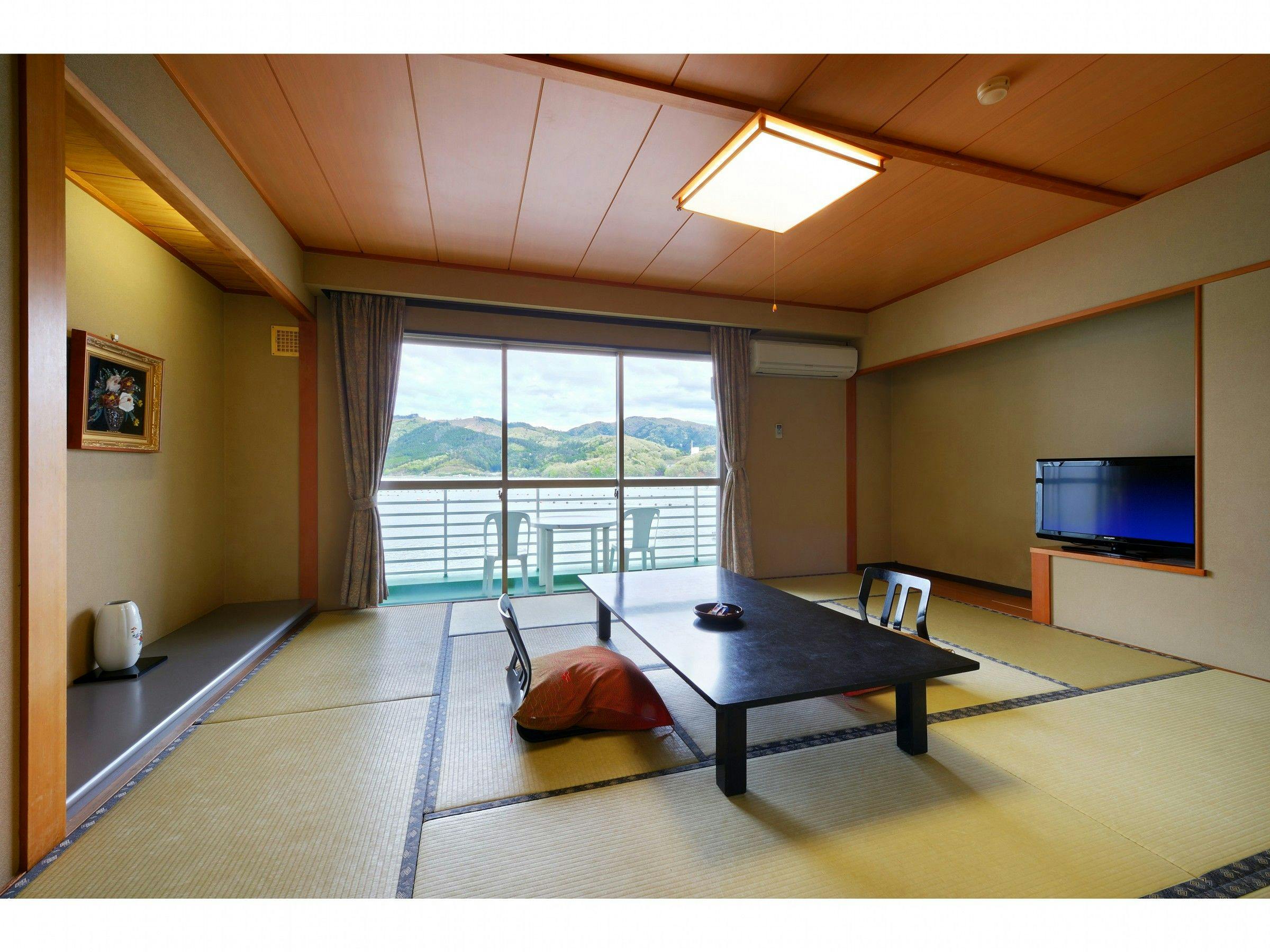 Onagawa Onsen Hanayubi