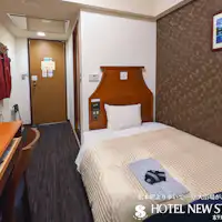 Tempat tidur single lebar