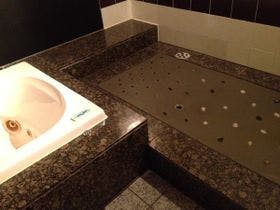 ＳＥＡ　ＱＵＥＥＮ　ＫＡＩＮＡＮ