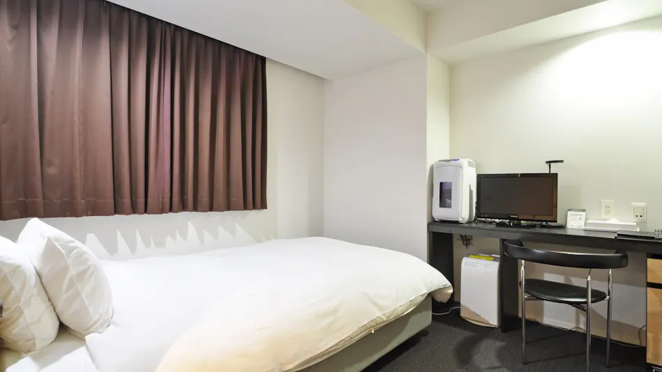 Agnes Hotel Plus