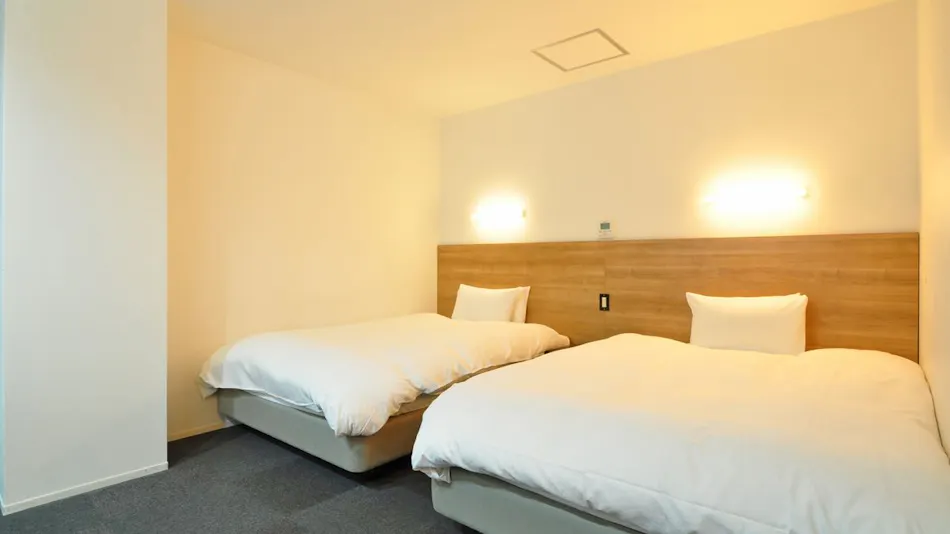 Agnes Hotel Plus