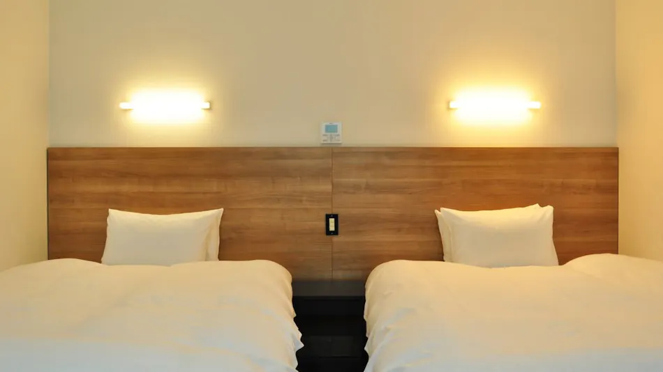 Agnes Hotel Plus