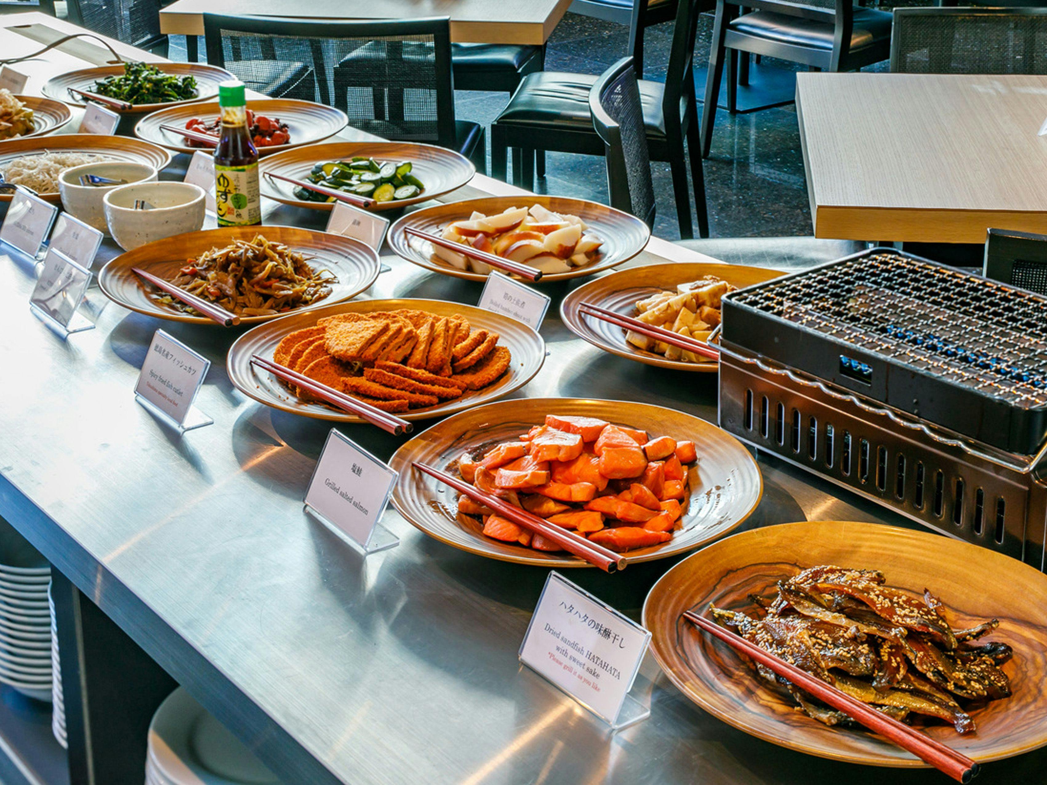 อาหารเช้า: บุฟเฟ่ต์