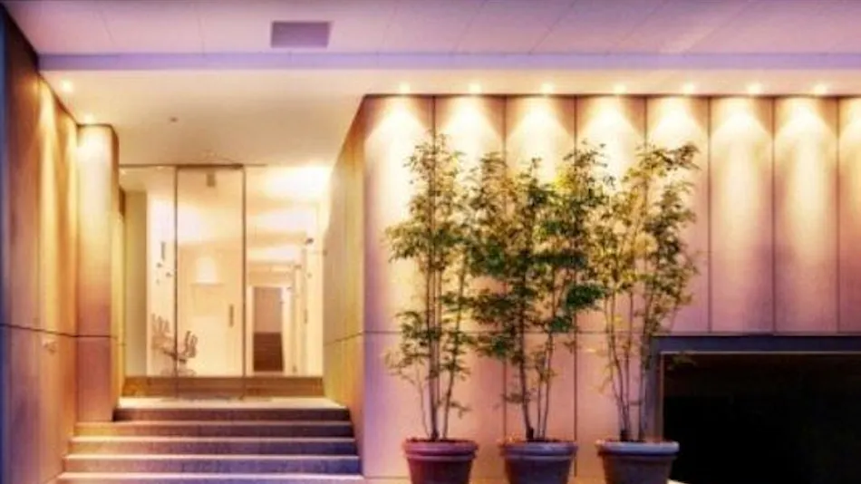 Agnes Hotel Plus