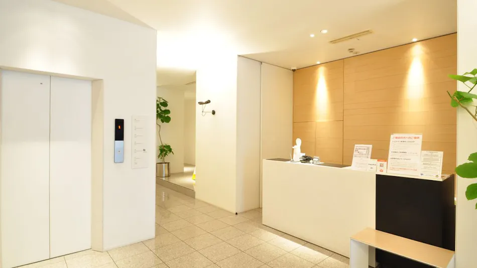 Agnes Hotel Plus