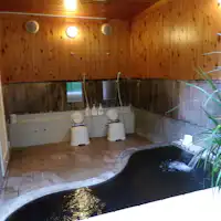 피아노 모양의 욕조가 인기가 많습니다.