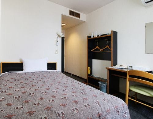 シングルルームB【120cmベッド】