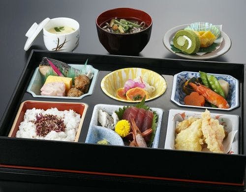 *【食事/夕食一例】