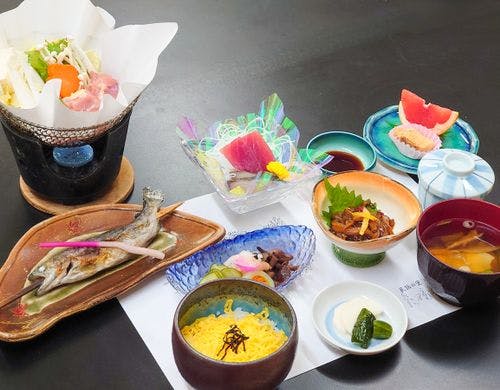 11品程の和食膳をご用意いたします。