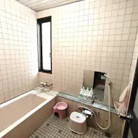 공용 여성탕(프런트에서 예약이 필요합니다)