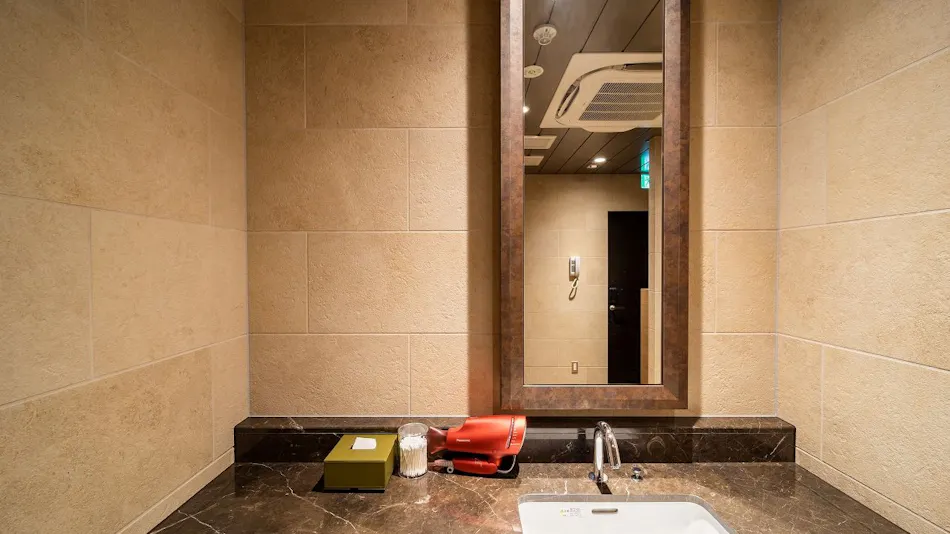 Natural Hot Spring Taku Sei no Yu Super Hotel Premier Obihiro Station Front