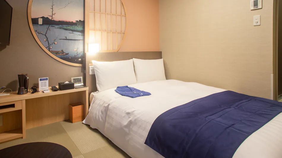 Hamilton Hotel -BLUE- Meieki Minami