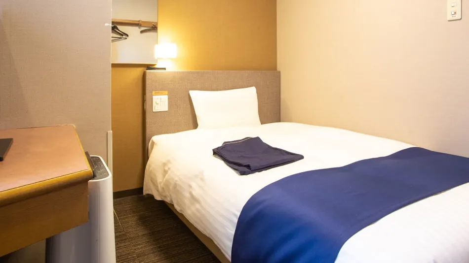 Hamilton Hotel -BLUE- Meieki Minami