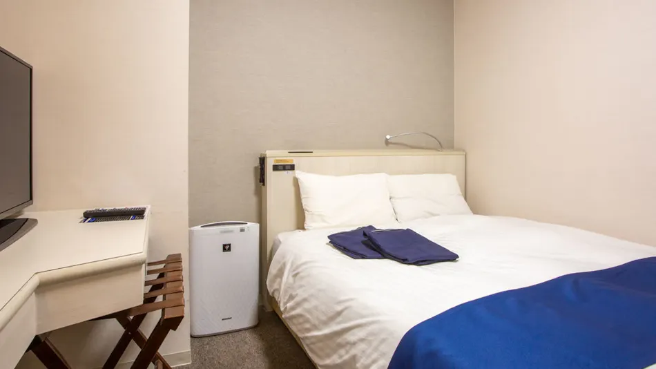 Hamilton Hotel -BLUE- Meieki Minami