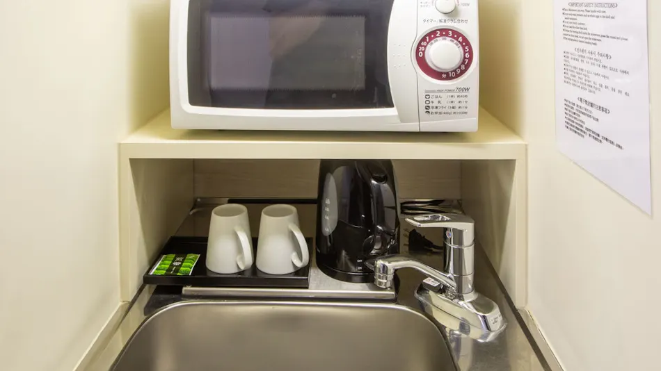 Hamilton Hotel -BLUE- Meieki Minami