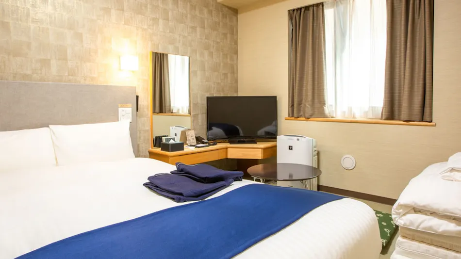 Hamilton Hotel -BLUE- Meieki Minami