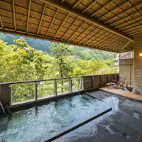 露天風呂_1300×975