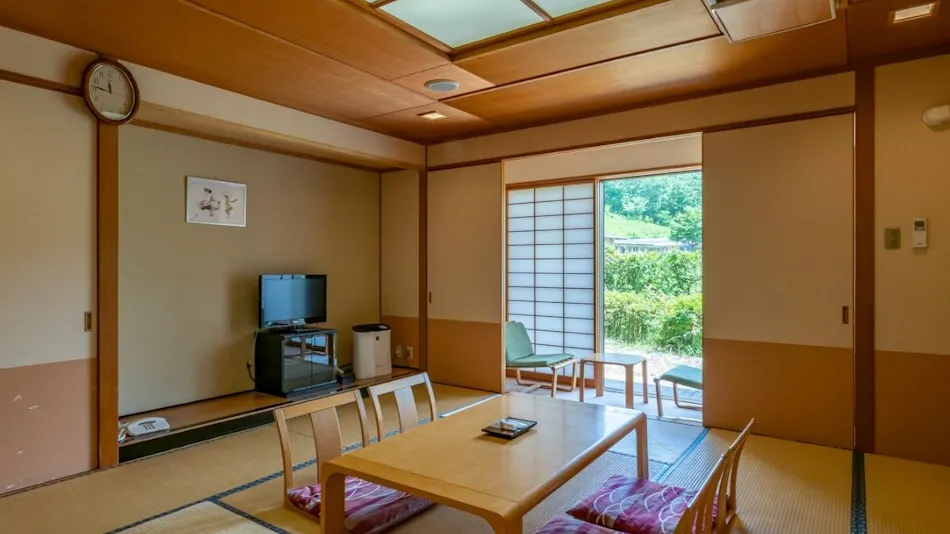 Hanawa Yugimata Onsen Yuyu Land Hanawa