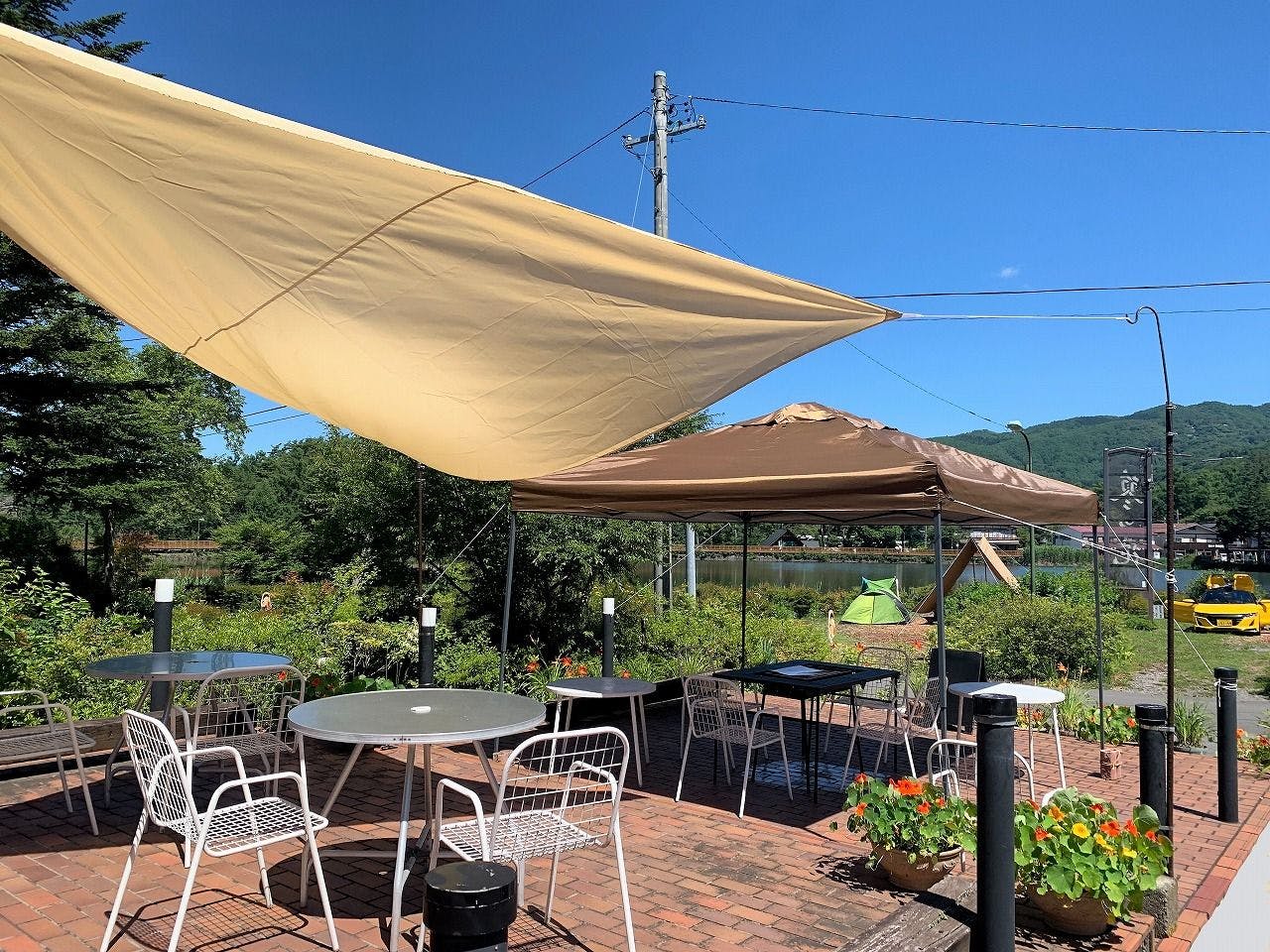 พื้นที่บาร์บีคิวบนระเบียง (มีค่าใช้จ่าย)