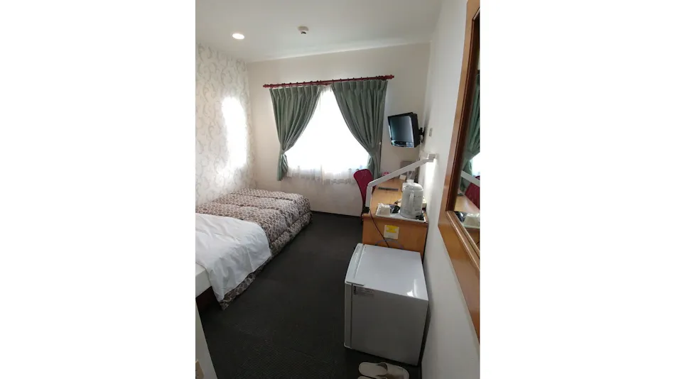 Futsukaichi Green Hotel