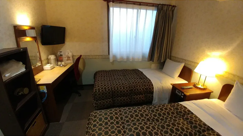 Futsukaichi Green Hotel