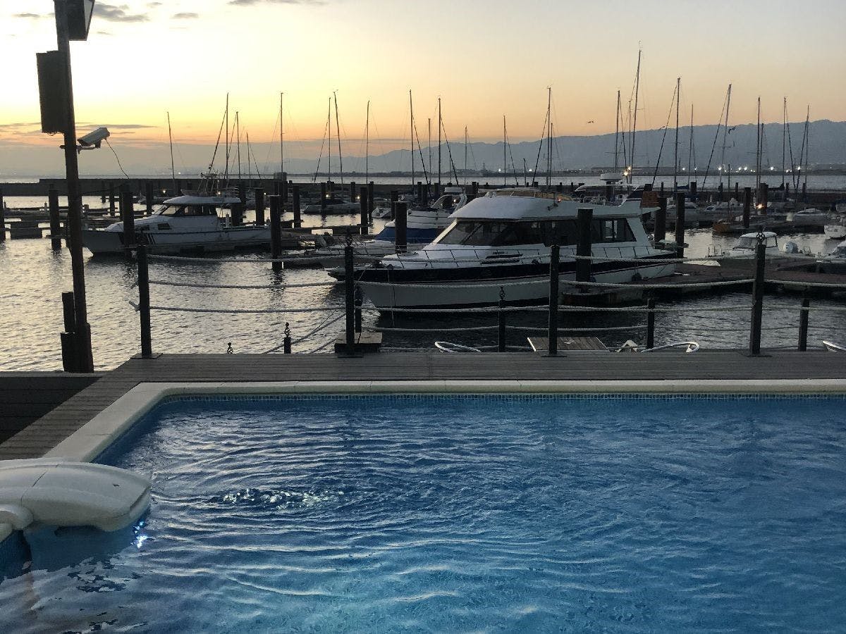 Osaka North Port Marina HULL