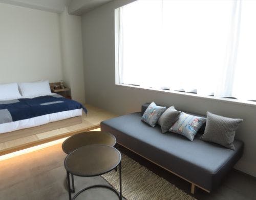 204【禁煙】ペントハウスダブル＆ソファー