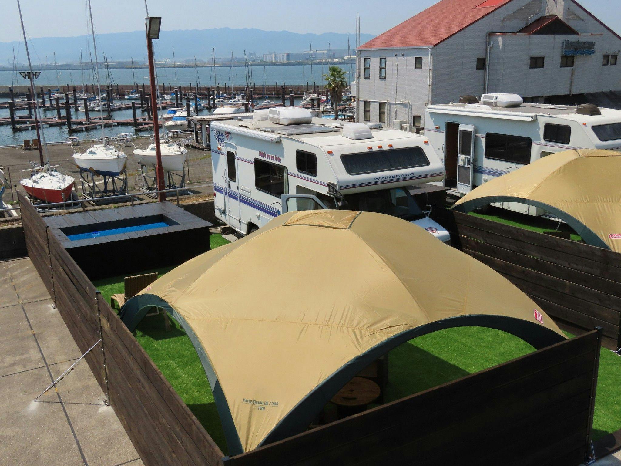 Osaka North Port Marina HULL
