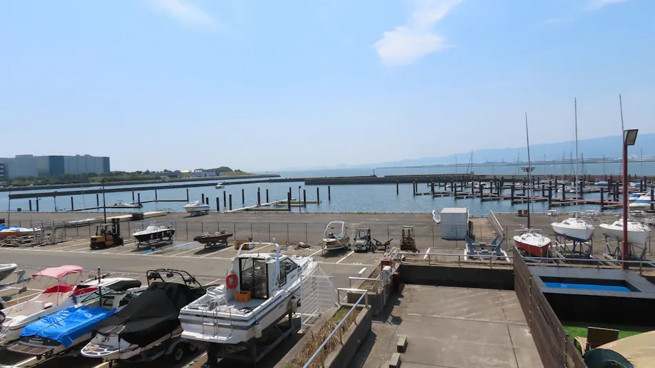Osaka North Port Marina HULL