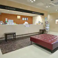 Lobi dan resepsionis lantai 1