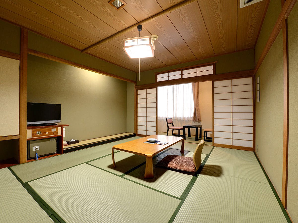 *【ตัวอย่างห้องพัก】ห้องสไตล์ญี่ปุ่น 10 เสื่อทาทามิ