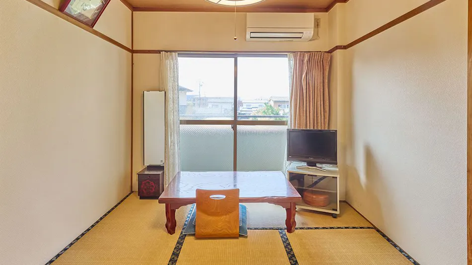 Tatsumi Ryokan