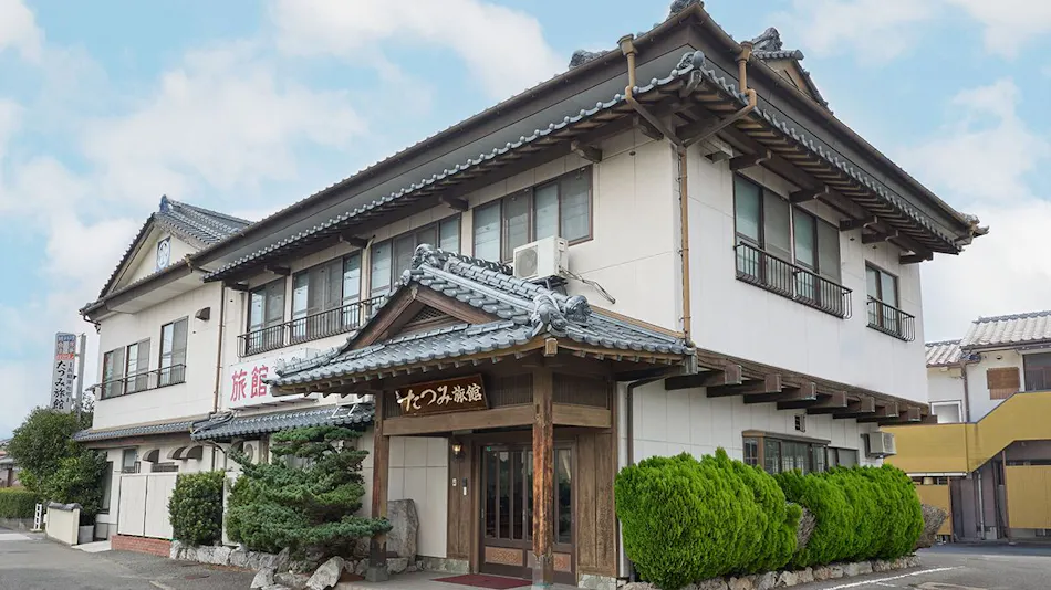 Tatsumi Ryokan