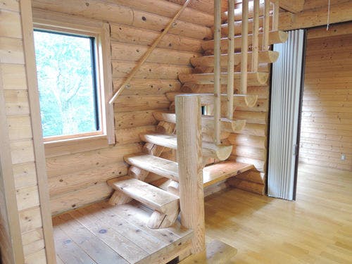 *【ログハウス・階段】