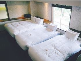 ワイヤーズホテル恩納　クリッパーオキナワベース