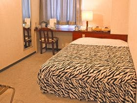 姉妹館の天然温泉に入れるビジネスホテルグリーンプラザ