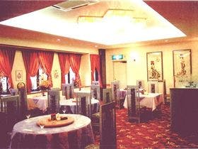 姉妹館の天然温泉に入れるビジネスホテルグリーンプラザ