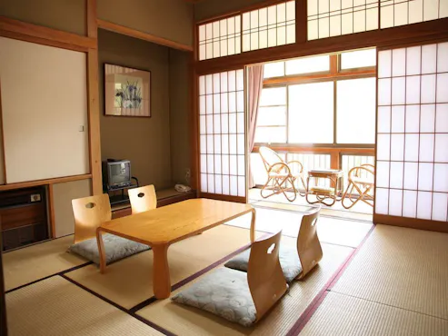 湯沢館