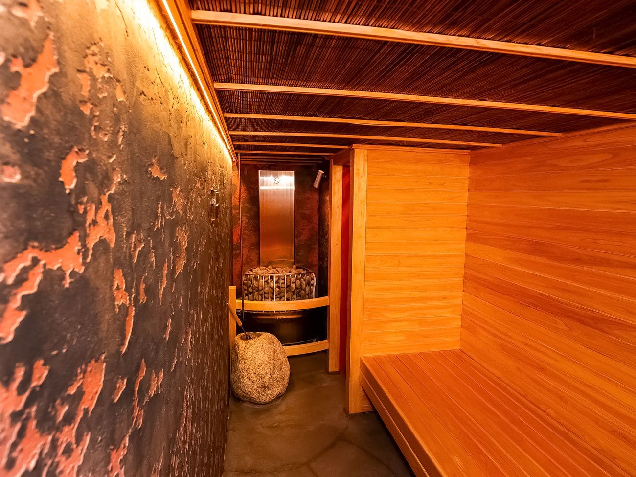 Miyazaki Daiichi Hotel <Men's Only Large Bath, Women's Only Stone Sauna Available>