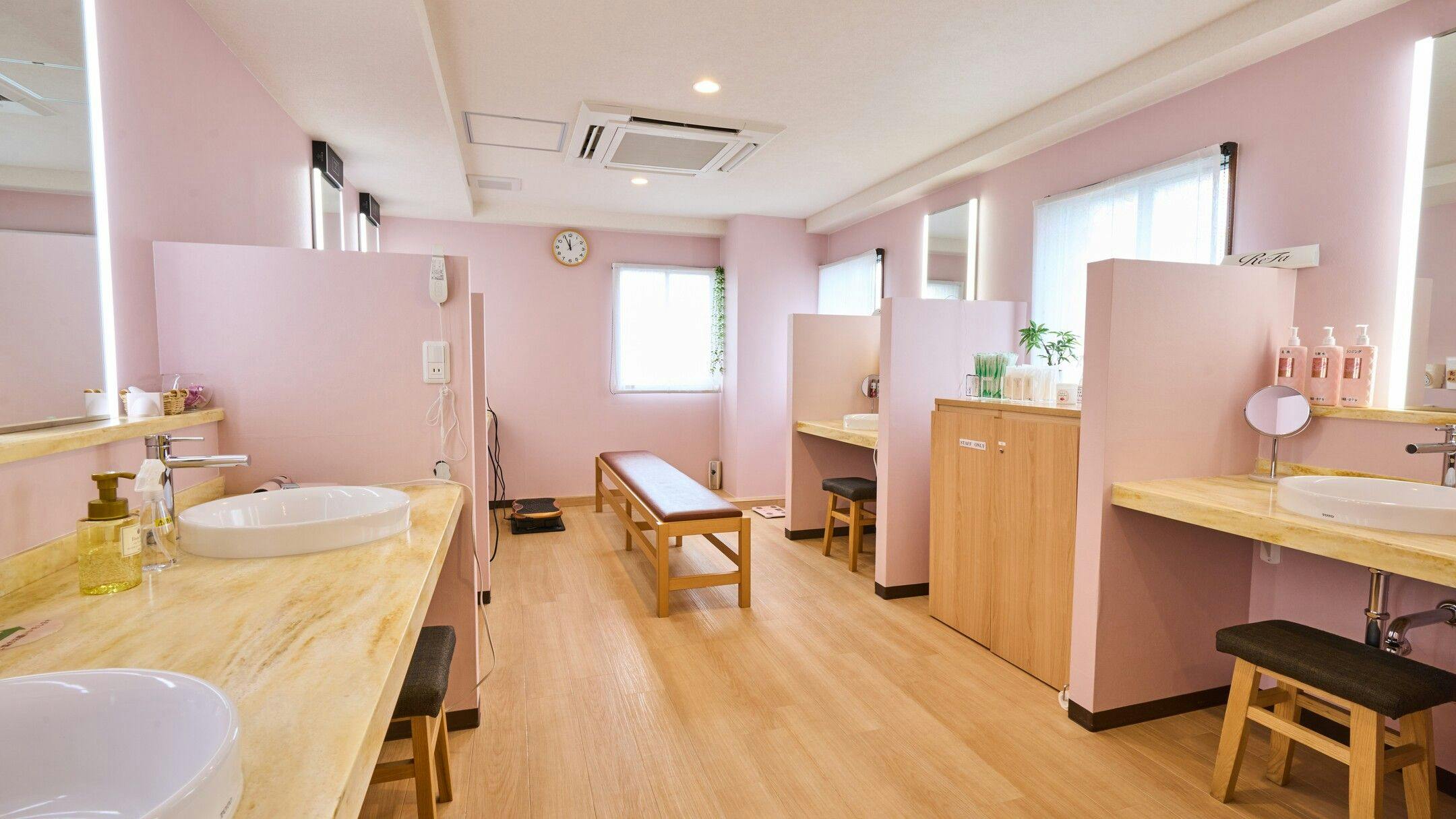 Miyazaki Daiichi Hotel <Men's Only Large Bath, Women's Only Stone Sauna Available>