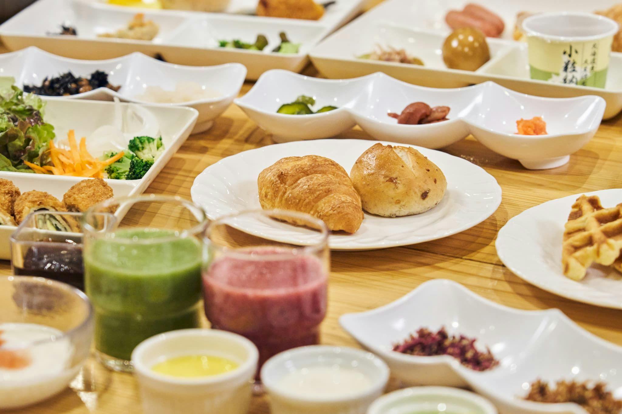 บุฟเฟ่ต์อาหารเช้าที่เน้นวัตถุดิบจากมิยาซากิ