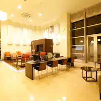 นี่คือล็อบบี้ชั้นหนึ่ง