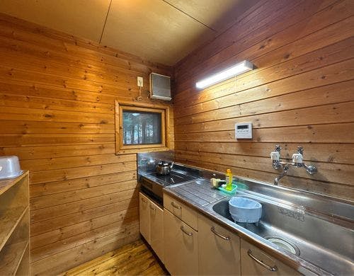 ◆【コテージ】旧コテージ10人　リビング