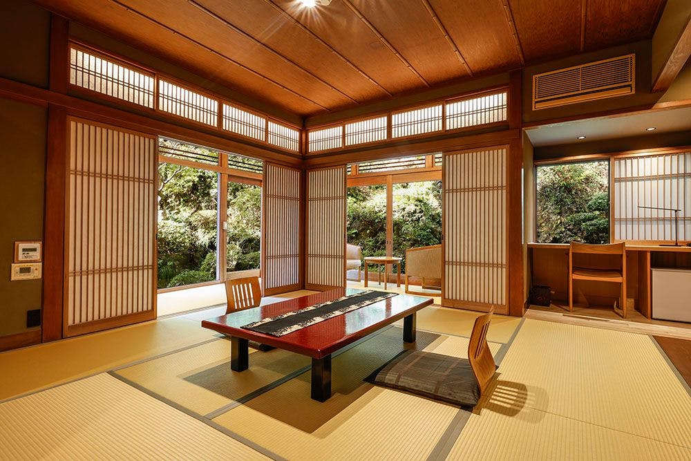 반노천탕이 있는 특별 객실 (121호실)