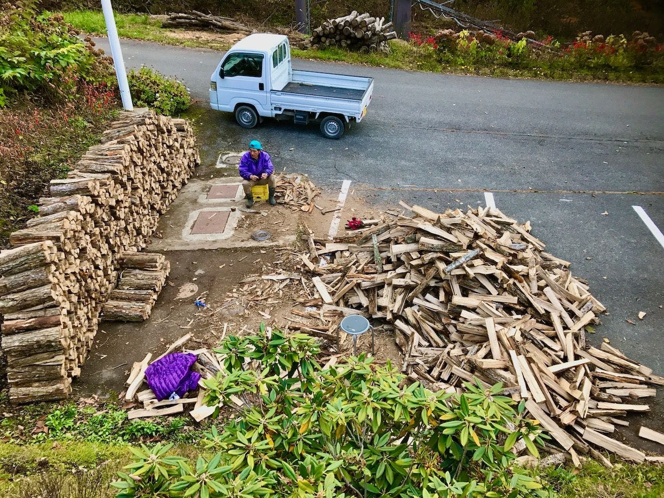 暖炉用の薪