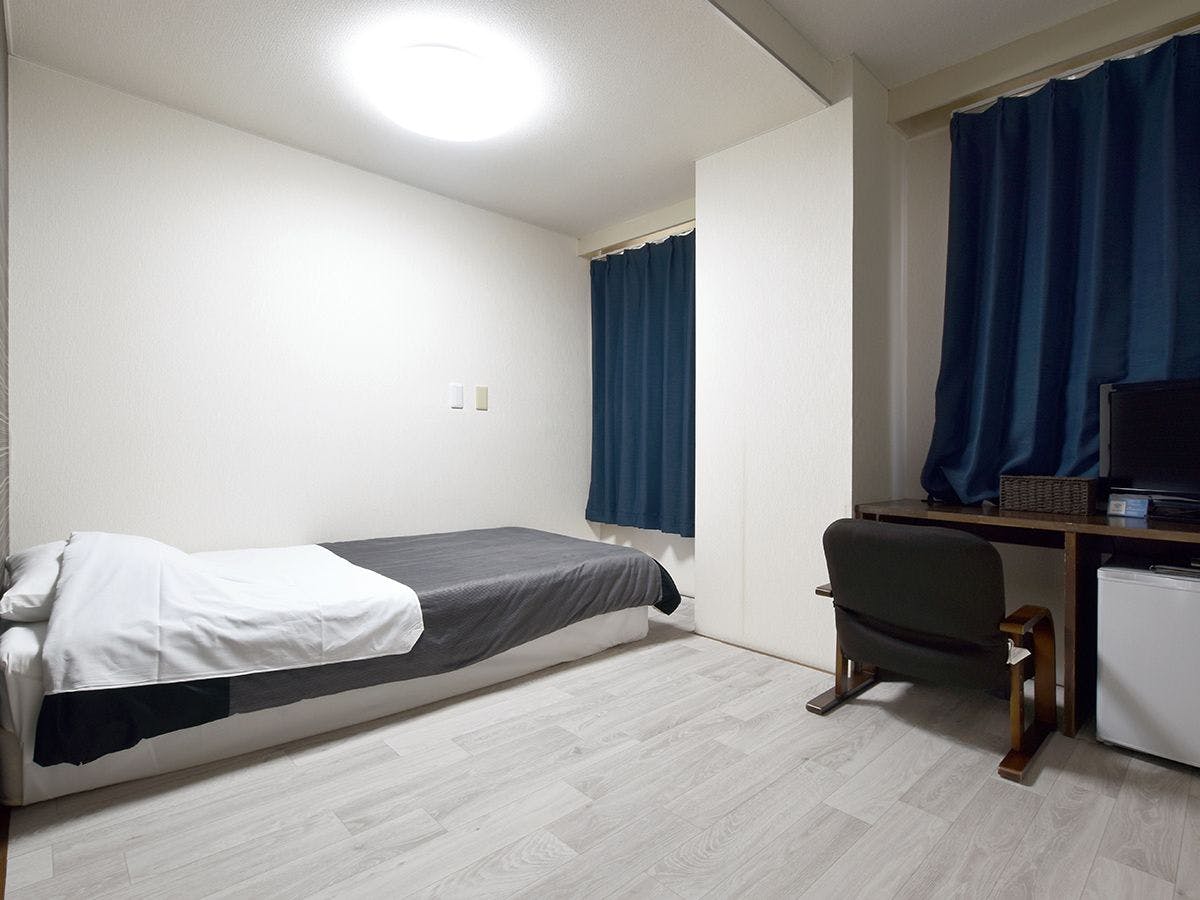 Iwamizawa Hotel 4th Avenue