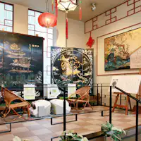 ฉากกั้นขนาดใหญ่ที่วาดภาพหยางกุ้ยเฟย